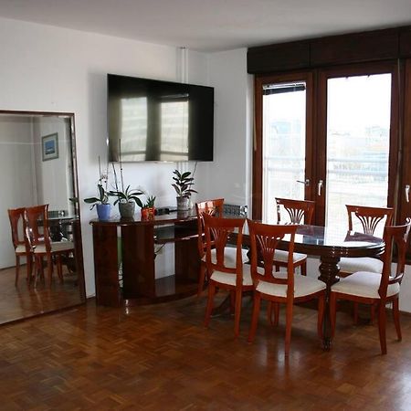 Bright Flat In The Lower Town Zagreb Bagian luar foto